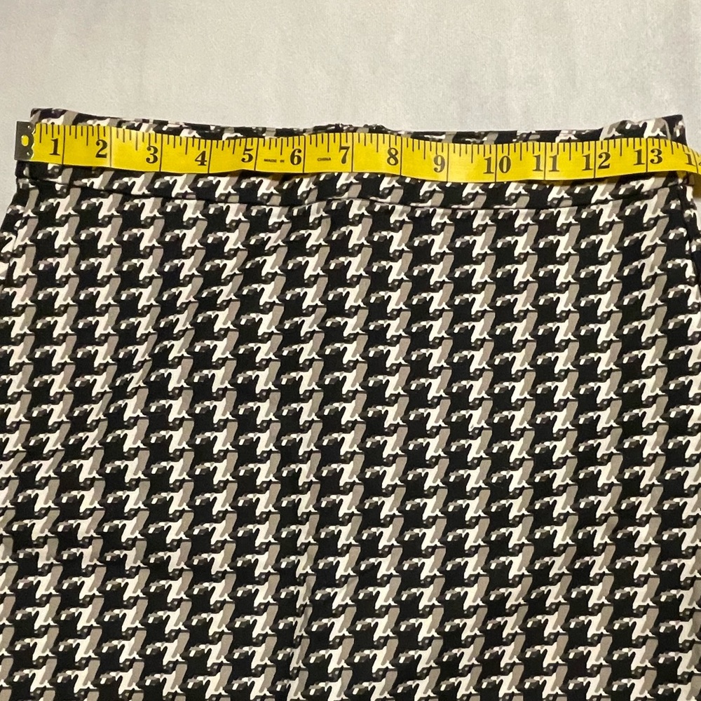 Banana Republic‎ women’s size 2P pencil skirt - Picture 4 of 11